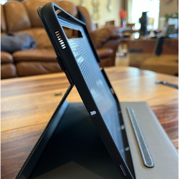 New! Samsung Galaxy Tablet Embossed Design Case - Picture 4 of 16